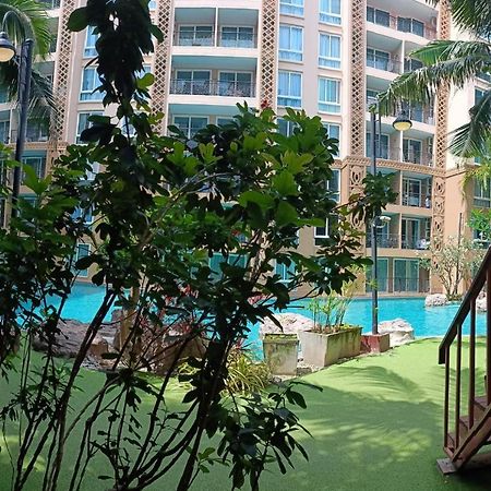Atlantis Condo Resort By Somphong Jomtien Beach Esterno foto