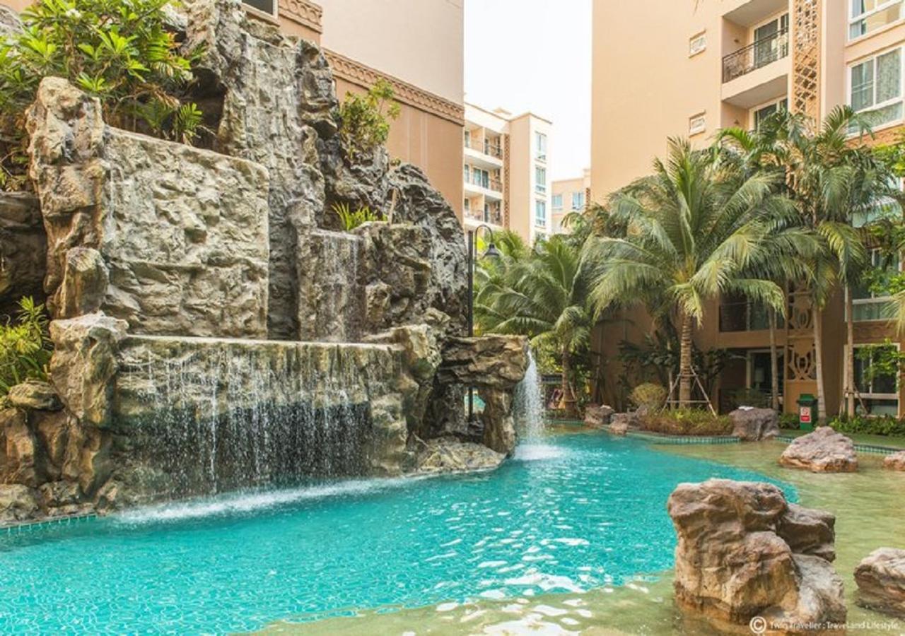 Atlantis Condo Resort By Somphong Jomtien Beach Esterno foto
