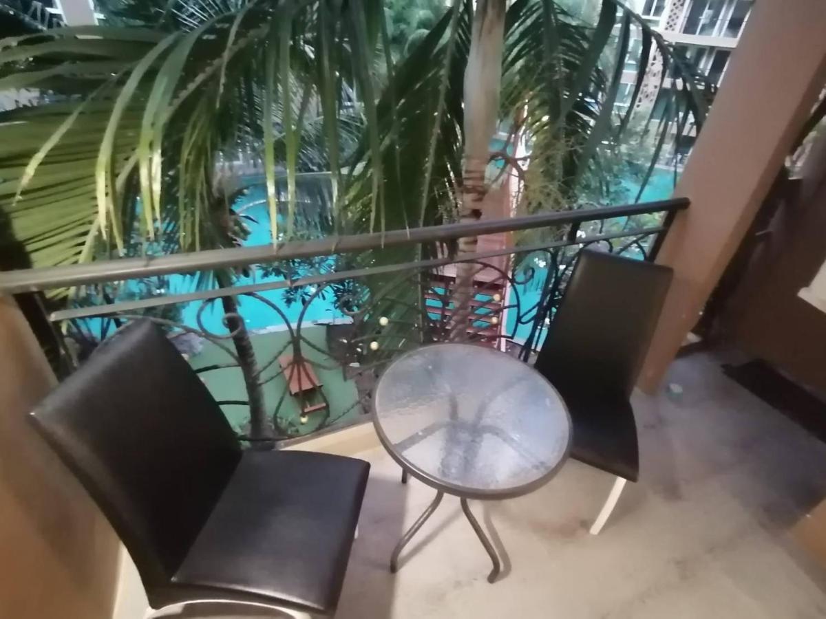 Atlantis Condo Resort By Somphong Jomtien Beach Esterno foto