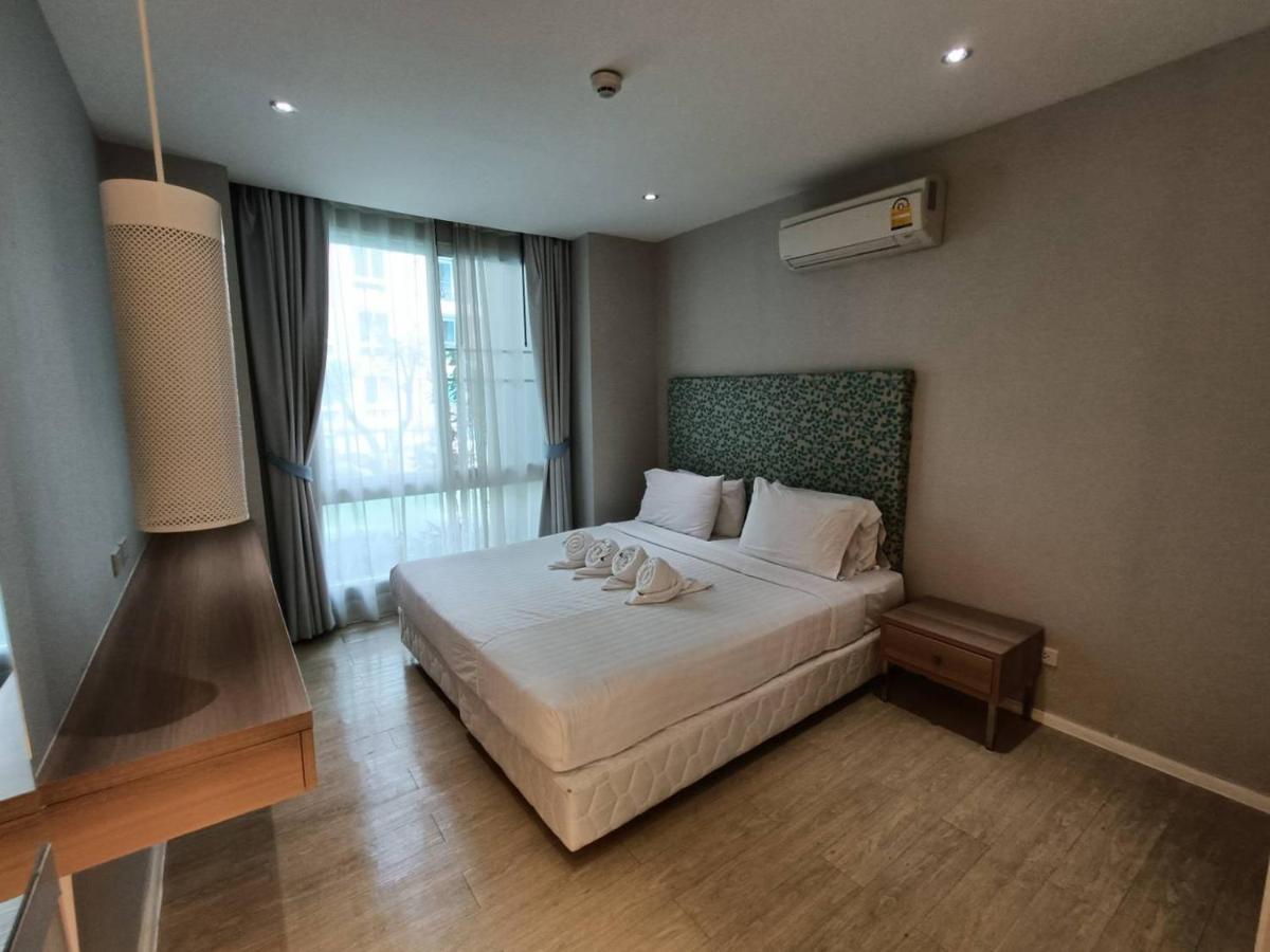 Atlantis Condo Resort By Somphong Jomtien Beach Esterno foto