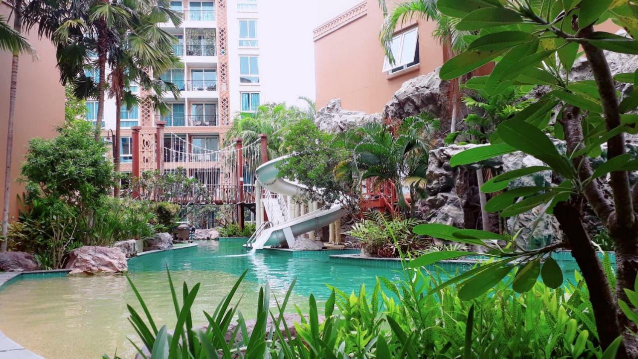 Atlantis Condo Resort By Somphong Jomtien Beach Esterno foto