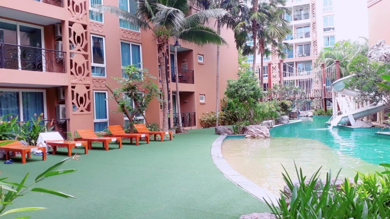 Atlantis Condo Resort By Somphong Jomtien Beach Esterno foto